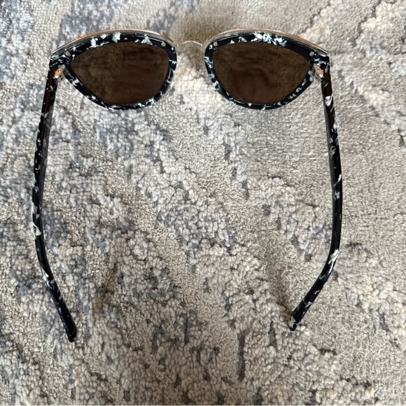 DIFF Eyewear ROSE Sunglasses Cat Eye Black White Frames Only Lenses Scratched - Picture 5 of 8